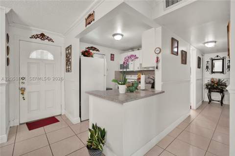 1755 W 60th St D204, Hialeah FL - photo 12 of 25