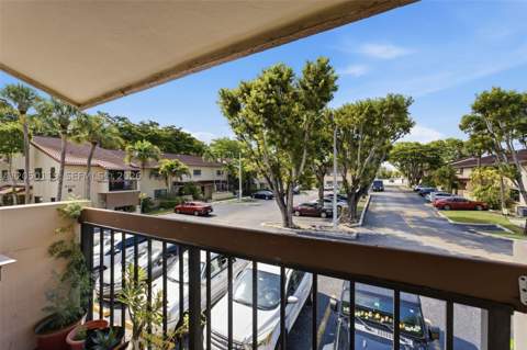 6246 SW 136th Ct D202, Miami FL - photo 21 of 47