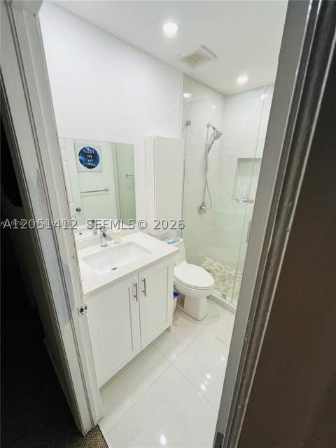16453 SW 75th Ter, Miami FL - photo 12 of 32