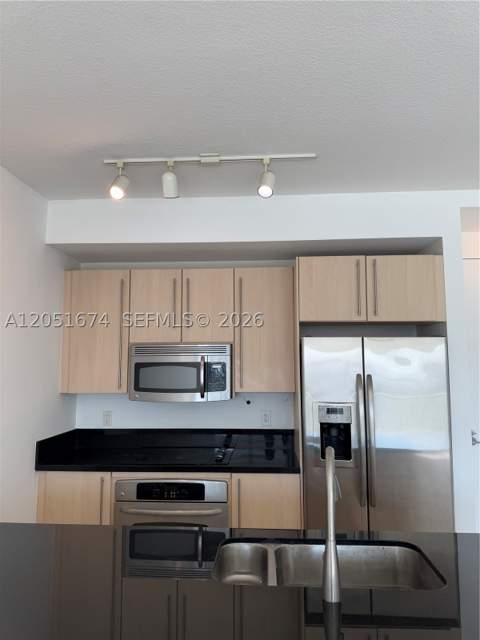 79 SW 12th St 1702-S, Miami FL - photo 13 of 30