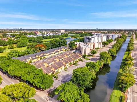 9674 Fontainebleau Blvd 28, Miami FL - photo 6 of 44