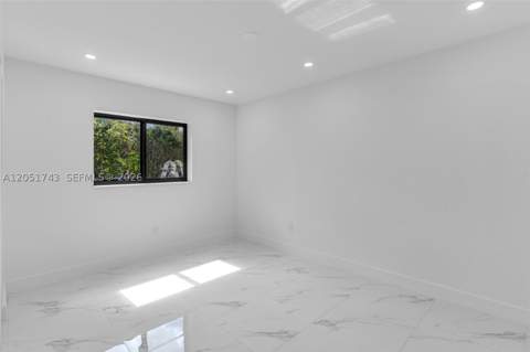 12846 SW 49th Ter, Miami FL - photo 16 of 44