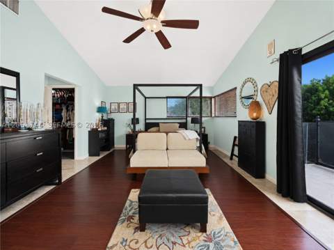 9720 E Calusa Club Dr, Miami FL - photo 16 of 45