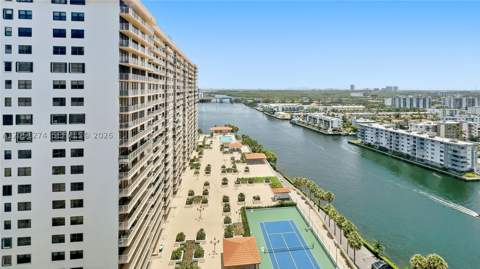 301 174th St 1907, Sunny Isles Beach FL - photo 7 of 22