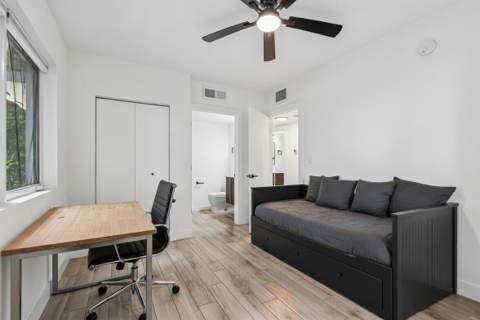 740 Meridian Avenue 11, Miami Beach FL - photo 16 of 29