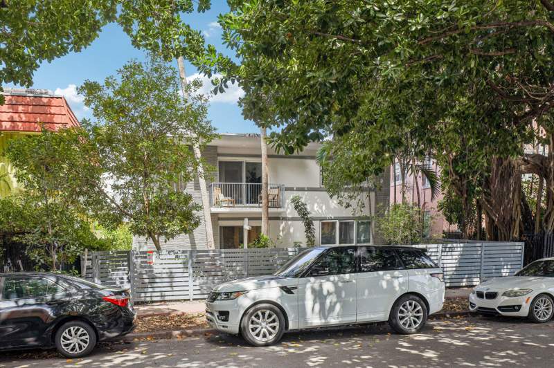 2 bedroom Condominium at 740 Meridian Avenue 11, 740 Meridian Condo, Miami Beach — photo 3