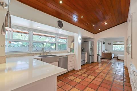 23595 SW 152nd Ave, Homestead FL - photo 8 of 39