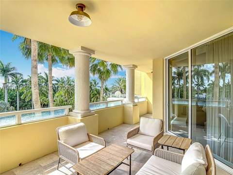 445 Grand Bay Dr 418, Key Biscayne FL - photo 12 of 26