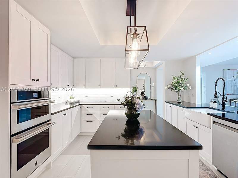 2 bedroom Condominium at 445 Grand Bay Dr 418, Grand Bay Residences Cond, Key Biscayne — photo 5