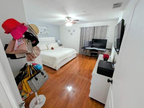 10903 W Okeechobee Road 201, Hialeah FL - photo 10 of 36