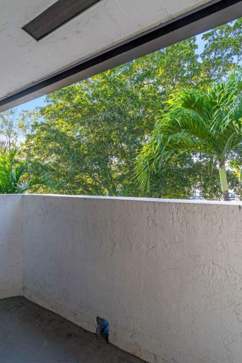 5750 Turin Street 206, Coral Gables FL - photo 22 of 38