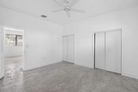 9001 NW 32nd Ct Road, Miami FL - photo 17 of 38