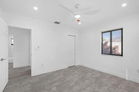 9001 NW 32nd Ct Road, Miami FL - photo 21 of 38