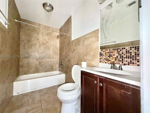 9184 NW 119 Terr 198, Hialeah Gardens FL - photo 7 of 9