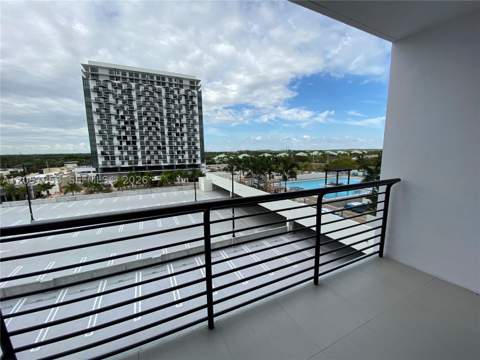 5350 NW 84th Ave 706, Doral FL - photo 15 of 21