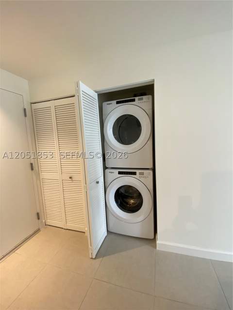 5350 NW 84th Ave 706, Doral FL - photo 8 of 21