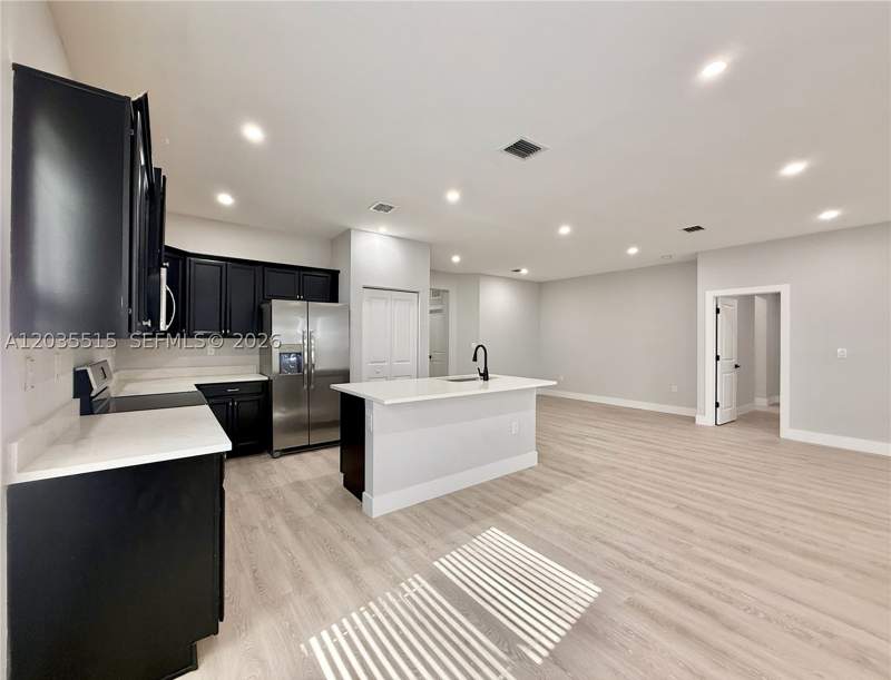 3 bedroom SingleFamilyResidence at 2159 SE 1st St, Ventanas At Homestead, Homestead — photo 5