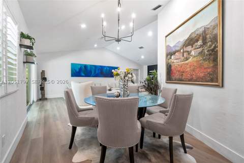 8265 SW 176th Ter, Palmetto Bay FL - photo 10 of 48