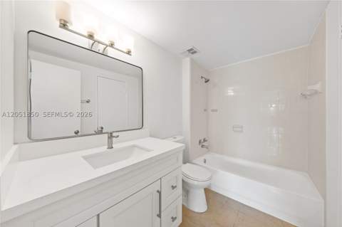 7900 Camino Cir 406, Miami FL - photo 14 of 21