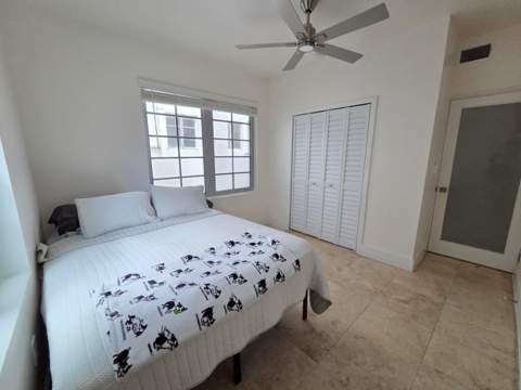 1045 Lenox Avenue 6, Miami Beach FL - photo 13 of 14