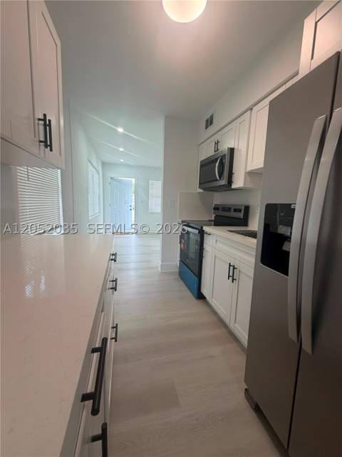 2002 NW 87th St, Miami FL - photo 15 of 34