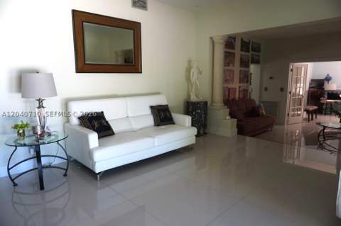 6940 SW 89th Ct, Miami FL - photo 6 of 24