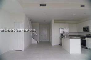 3 bedroom SingleFamilyResidence at 18970 SW 345th Ter, Century Park, Homestead — photo 3