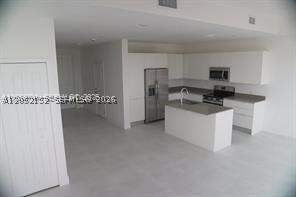 3 bedroom SingleFamilyResidence at 18970 SW 345th Ter, Century Park, Homestead — photo 5