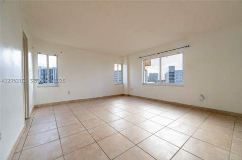 200 178th Dr 711, Sunny Isles Beach FL - photo 18 of 35