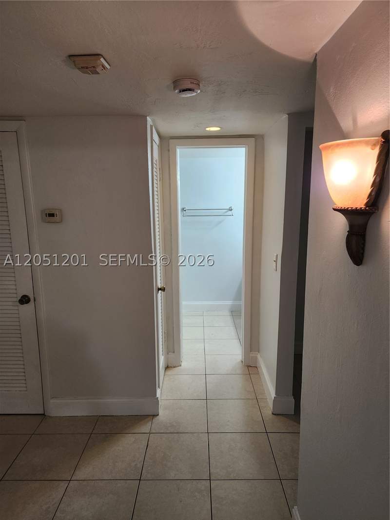 1 bedroom Condominium at 7410 SW 82nd St K110, Village At Dadeland Condo, Miami — photo 4