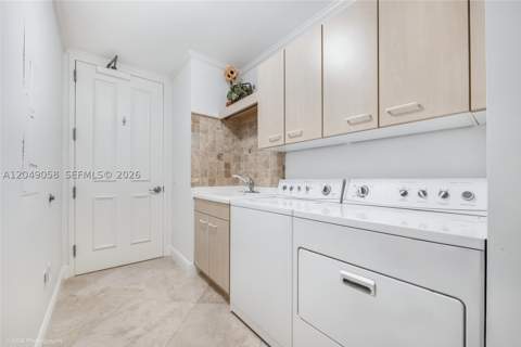 13621 Deering Bay Dr 502, Coral Gables FL - photo 24 of 30