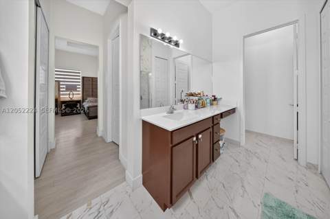15226 SW 176th Ln, Miami FL - photo 10 of 17