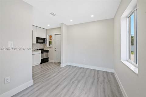 1720 SW 67th St, Miami FL - photo 12 of 46