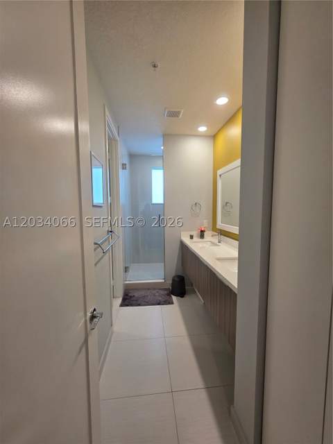 10222 NW 64th Way 302, Doral FL - photo 15 of 36