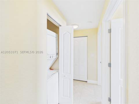 6001 SW 70th St 502, South Miami FL - photo 9 of 37