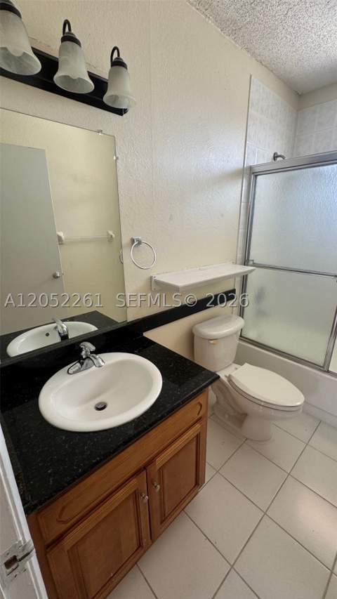 2441 SW 31st Ave 303, Miami FL - photo 12 of 22