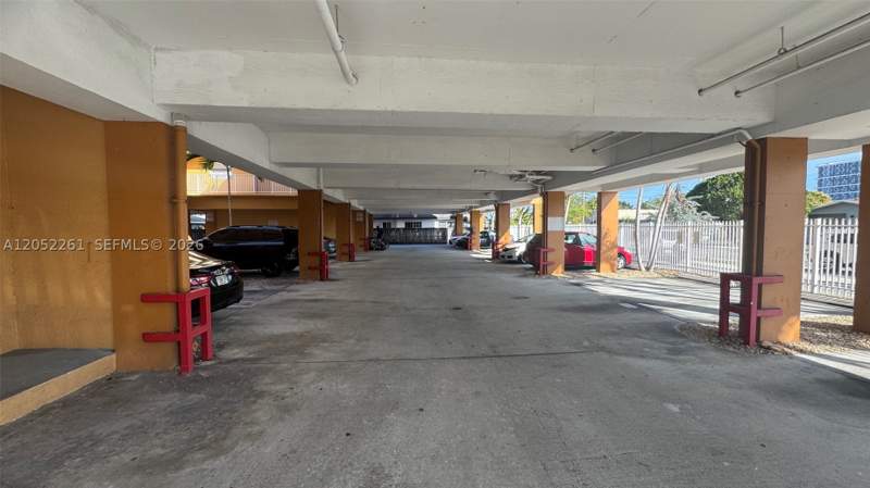 1 bedroom Condominium at 2441 SW 31st Ave 303, City View By The Grove Co, Miami — photo 5