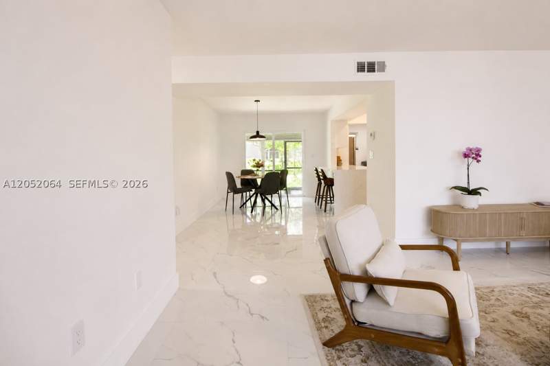 2 bedroom Condominium at 8401 SW 107th Ave 130E, Kendall Acres West Condo, Miami — photo 2