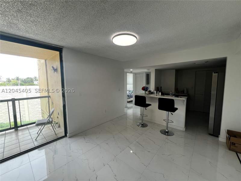 3 bedroom Condominium at 11750 SW 18th St 319-1, International Park I Cond, Miami — photo 2