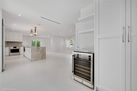 7107 SW 63rd Ave, South Miami FL - photo 15 of 32