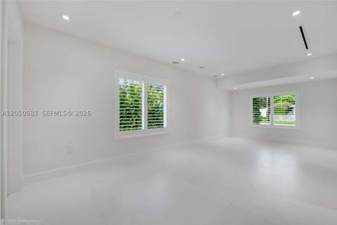 7107 SW 63rd Ave, South Miami FL - photo 17 of 32