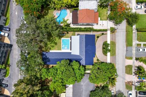7107 SW 63rd Ave, South Miami FL - photo 6 of 32