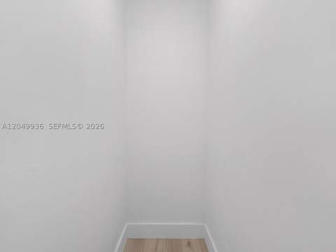 401 Ocean Dr 403, Miami Beach FL - photo 23 of 38
