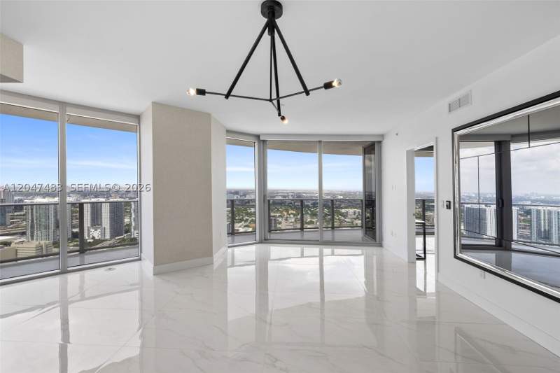 2 bedroom Condominium at 488 NE 18th St 4900, Aria On The Bay Condo, Miami — photo 4