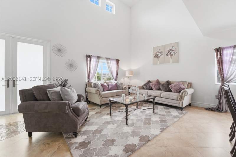 5 bedroom SingleFamilyResidence at 14202 SW 288th Ter, Biscayne Drive Estates, Homestead — photo 5
