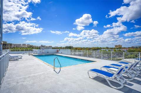 60 NW 37th Ave 608, Miami FL - photo 11 of 32