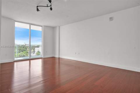 60 NW 37th Ave 608, Miami FL - photo 17 of 32