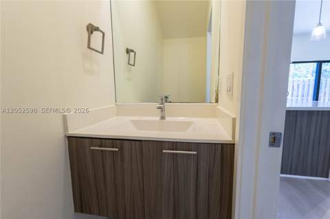 10407 NW 82nd St 12, Doral FL - photo 18 of 64
