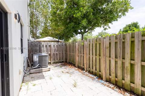 10407 NW 82nd St 12, Doral FL - photo 20 of 64