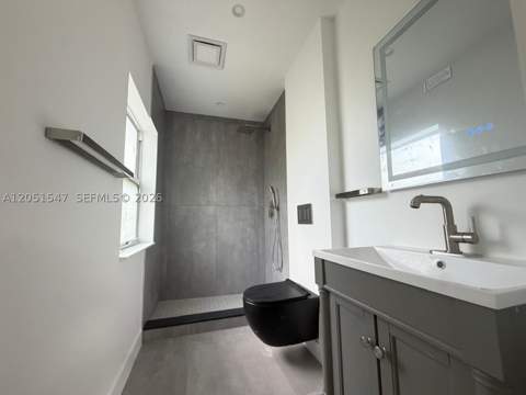 859 NE 115th St, Biscayne Park FL - photo 18 of 30
